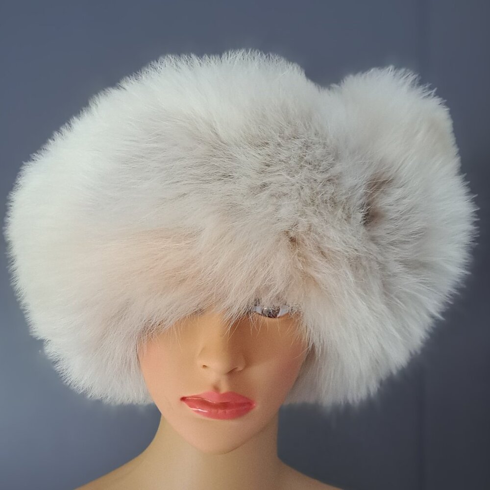 Cream Fox Trimmed Hat with White Leather Crown and Jewels